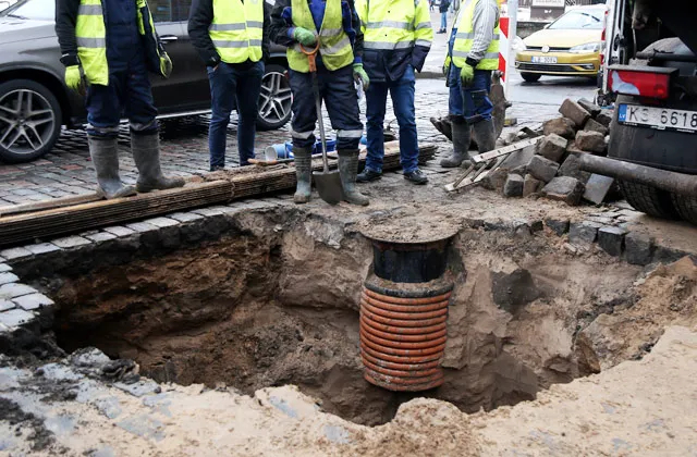 Автомобильное движение на Деглавском мосту будет возобновлено только вечером
