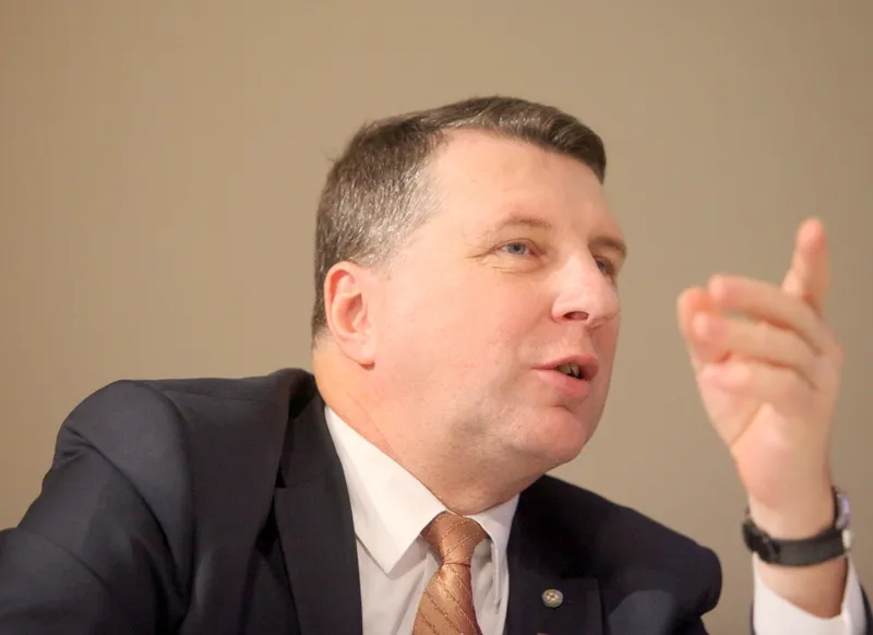 Матьякубова: не стоит судить президента за закон об обучении на госязыке, он хочет сплотить общество