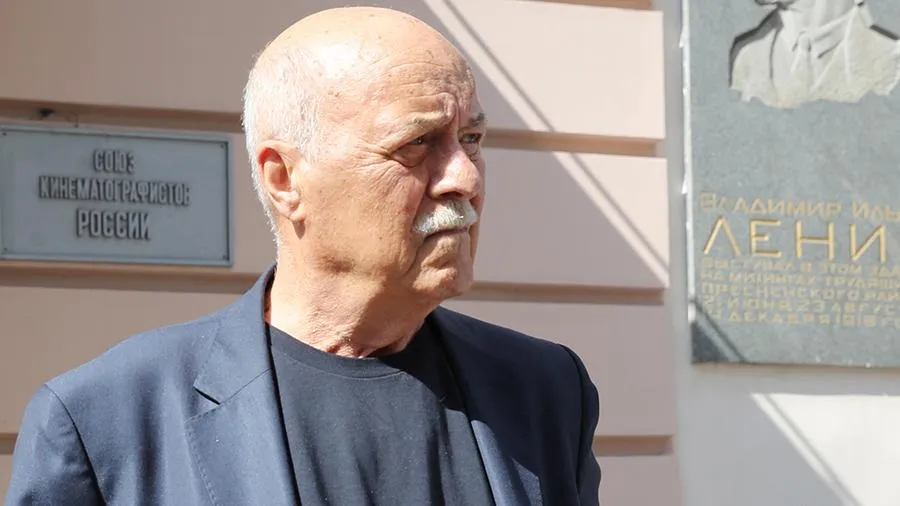 Режиссера Говорухина госпитализировали в крайне тяжелом состоянии