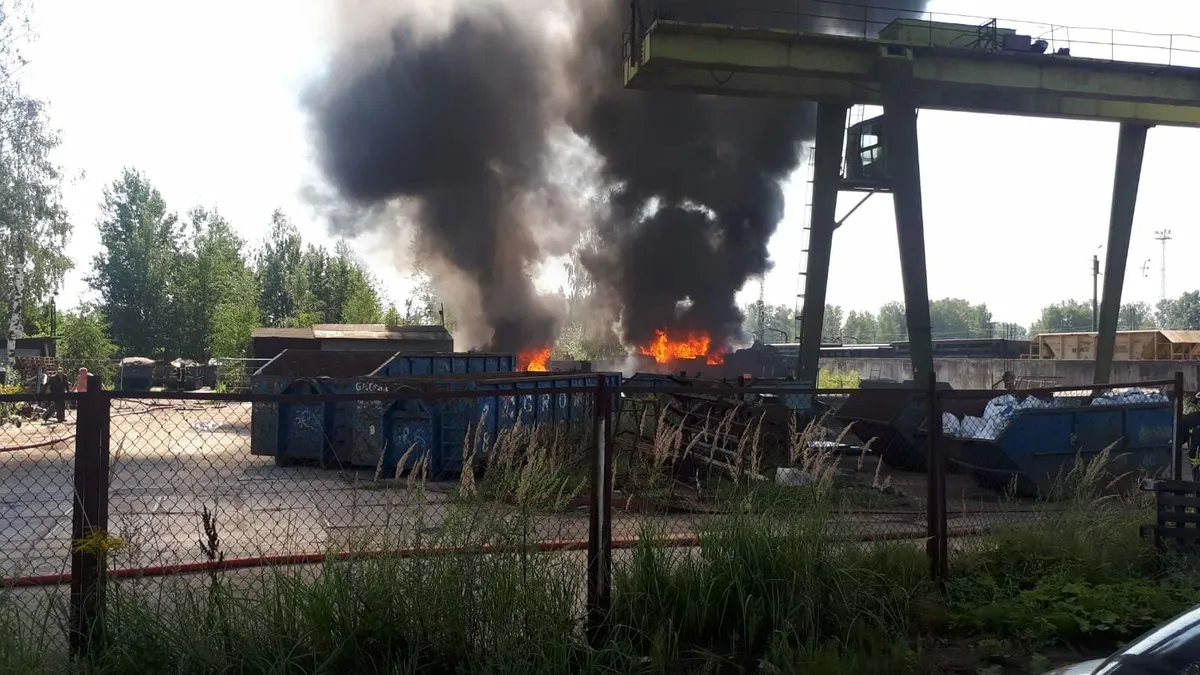 Опять пожар? В Кенгарагсе замечен столб черного дыма
