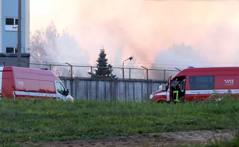 Пожар на ул. Лубанас в Риге полностью  ликвидирован