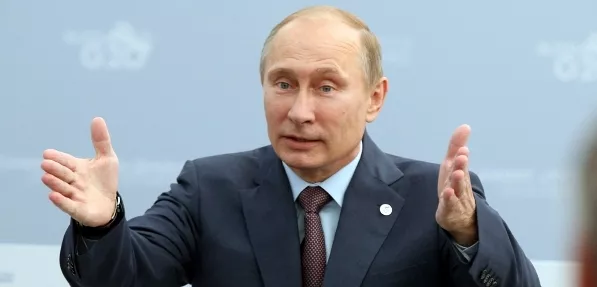 Путин продлил эмбарго на поставки продуктов из стран ЕС
