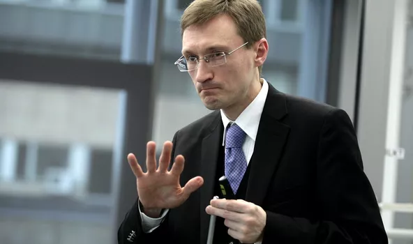 Глава SKDS: латвийских политиков все меньше интересует мнение общества