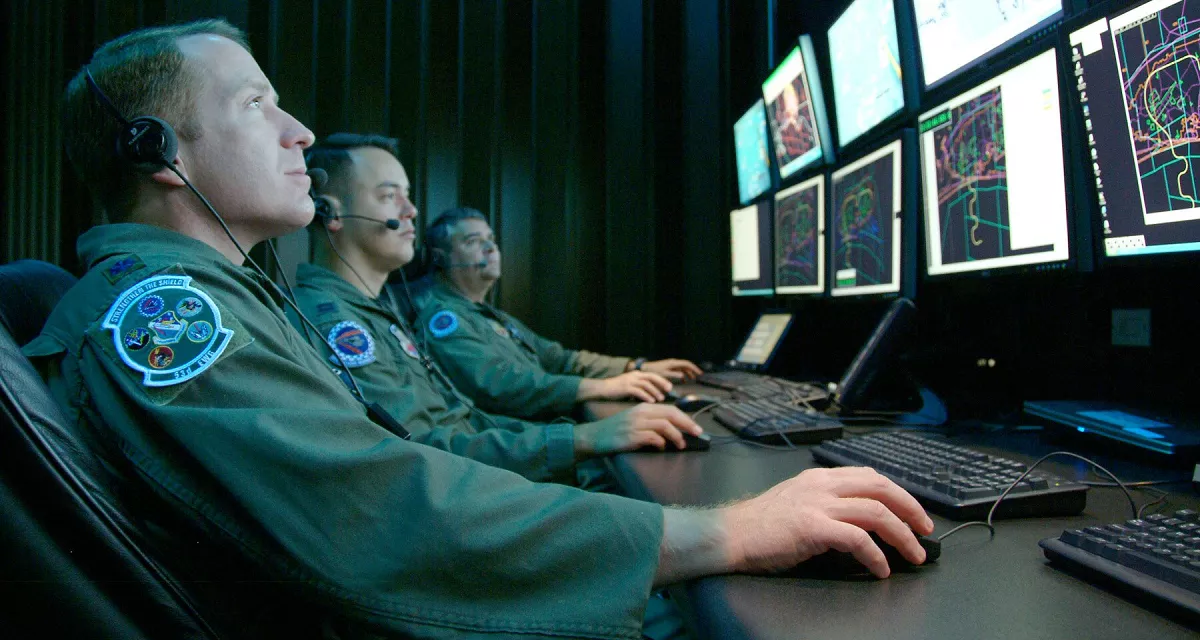 Эксперт: российским троллям не интересны выборы в Латвии