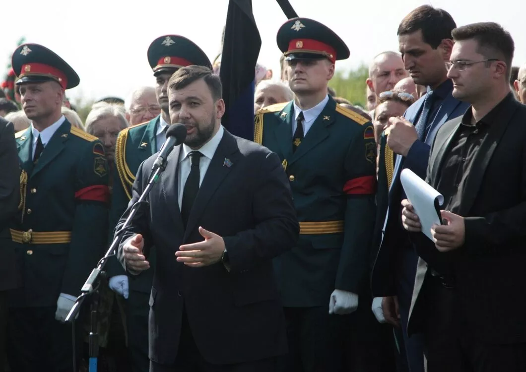СМИ: сподвижники Захарченко покидают ДНР. Пушилин заговорил о возвращении в состав Украины