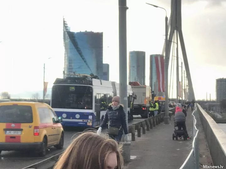 Rīgā neapmierinošā stāvoklī ir pieci tilti