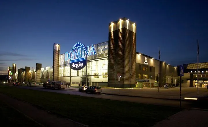 В торговых центрах Domina и Origo экстренная эвакуация людей