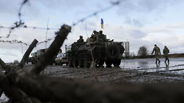 Ukrainas Drošības dienests: Pie valsts robežām joprojām dislocēti aptuveni 100 000 Krievijas karavīru