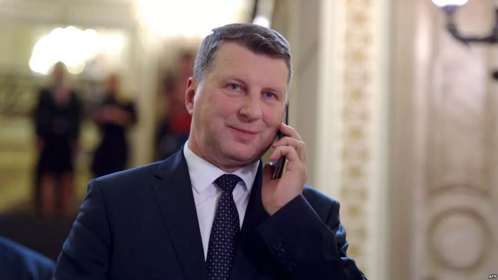 Bijušā Valsts prezidenta Vējoņa pensija pērn pārsniegusi 86 000 eiro