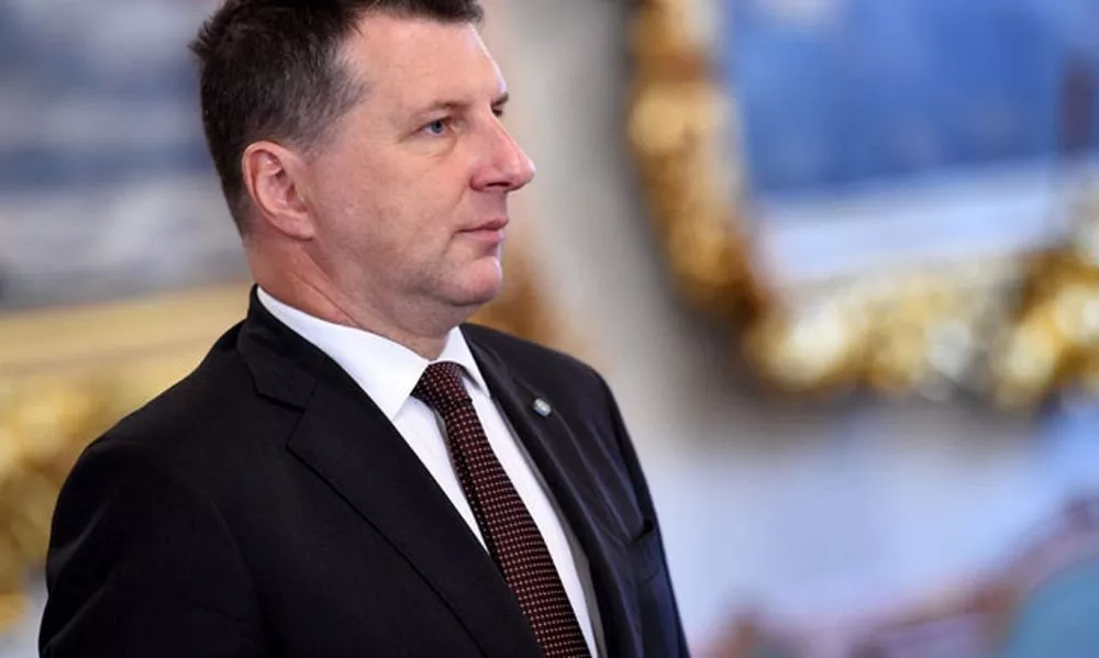 Консультации о премьерском кресле Вейонис начнет с «Согласия»