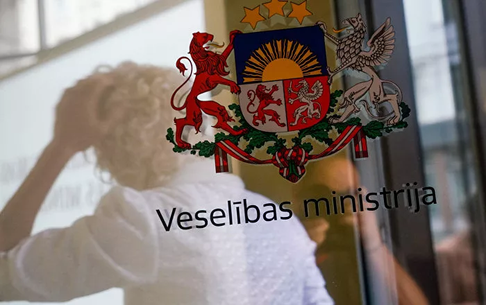 Veselības aprūpes pakalpojumu grozu ieviešanu rosina atlikt vēl uz pusgadu