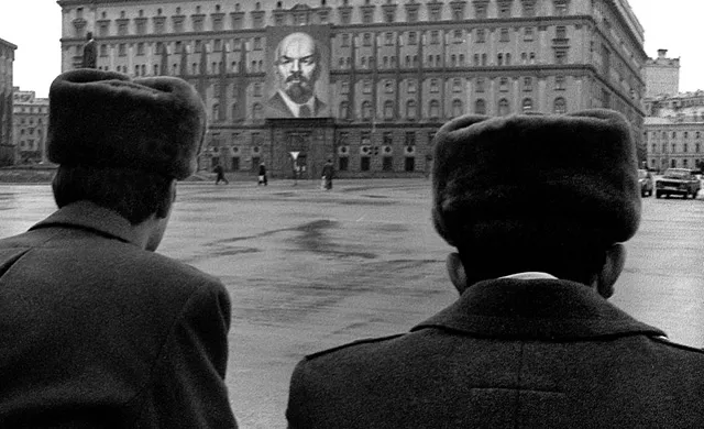 Советская Латвия: как вербовали в КГБ