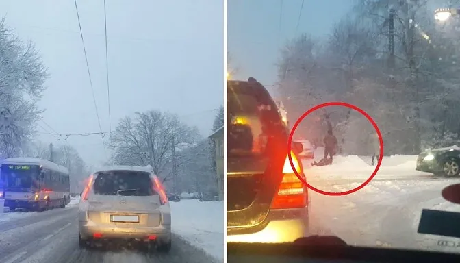 ДТП в Риге: женщину на пешеходном переходе сбил троллейбус