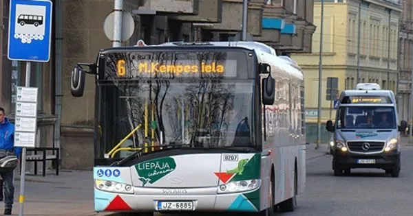 900 евро на руки за 16 часов работы: водители автобусов думают бастовать