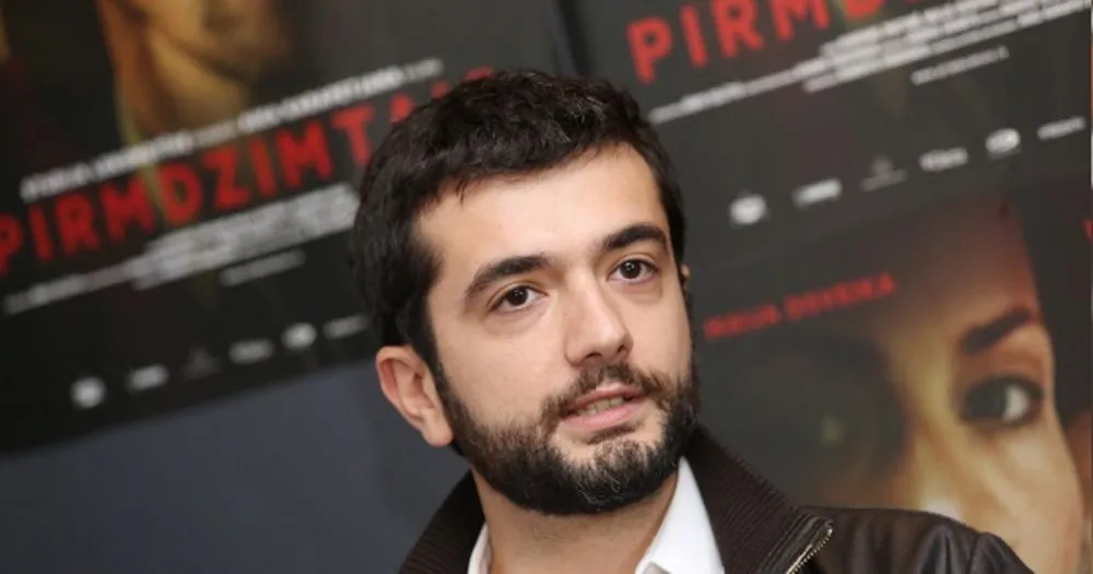 Латвийский режиссер: мы сами пассивные псины — разбаловали политиков
