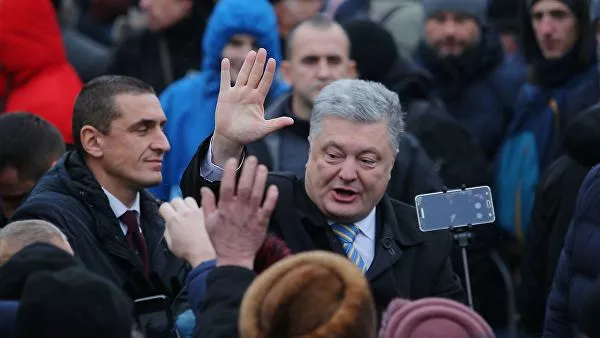 Политолог объяснил, почему Запад снова «полюбил» Порошенко