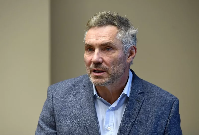 Jurim Žagaram ir kauns par Latvijas sabiedrību, jo tā nav saliedēta