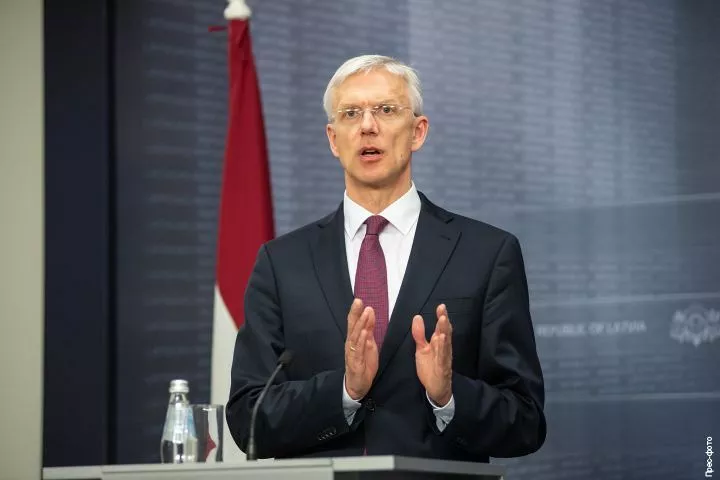 Кариньш: решение вопроса акцизных ставок на алкоголь надо принимать всеми странами Балтии