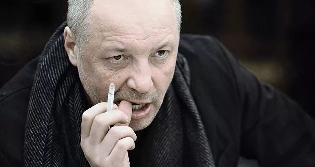 «Не видел ни одной маски, ни одних перчаток и ни одного мента. В общем, всё дико позитивно»: россиянин о карантине в Латвии