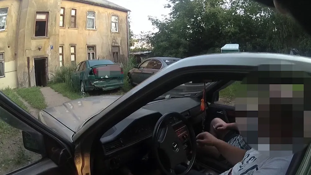 «Тех, кто здесь живет, вы правда спасли!» Полиция остановила пьяного и предотвратила преступление