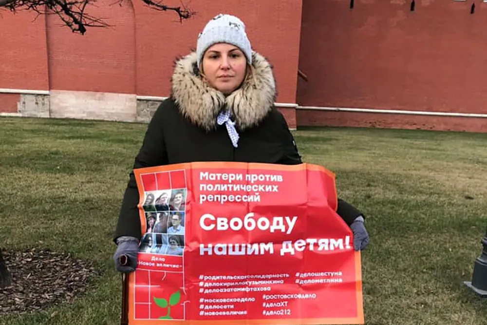 Матери с Розенштрассе: этот образ напугал даже Гитлера. А Россию не пугает