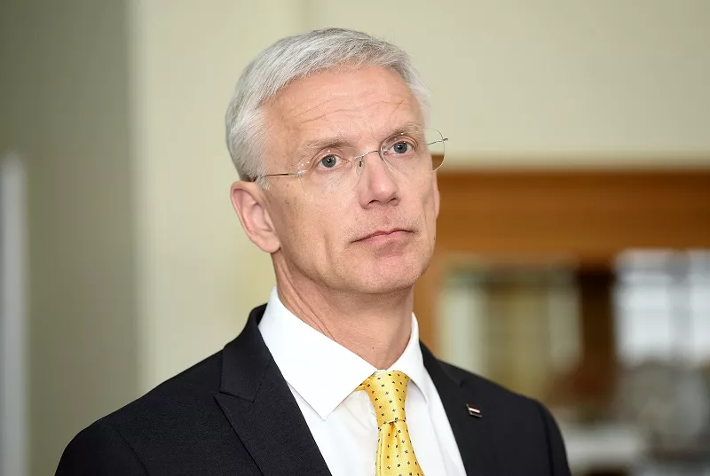 Kariņam, Puntulim, Ģirģenam, Petravičai, Šuplinskai, Bordānam, Pūcem un Reiram Covid-19 analīžu testi negatīvi