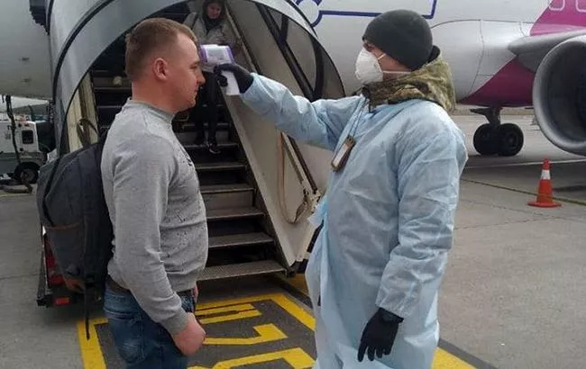Infektoloģe: Vēl būs «Covid-19» saslimšanas gadījumi Latvijā, bet iemesli vīrusam strauji izplatīties nav