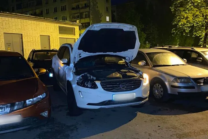 Автоворы по ночам не спят: в Плявниеках от их злодеяний пострадали четыре владельца машин