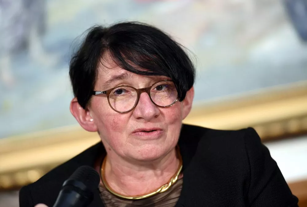 Francijas vēstniecei Latvijā piešķirts Triju Zvaigžņu ordenis