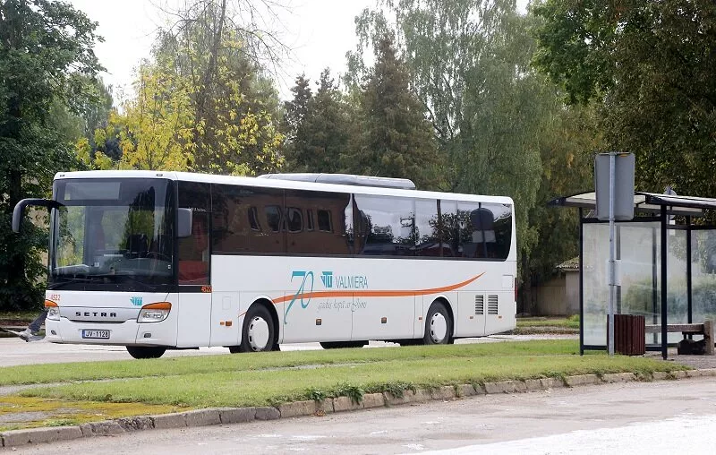Reģionālo autobusu šoferi varēs atteikt iekāpšanu pasažieriem bez mutes un deguna aizsega