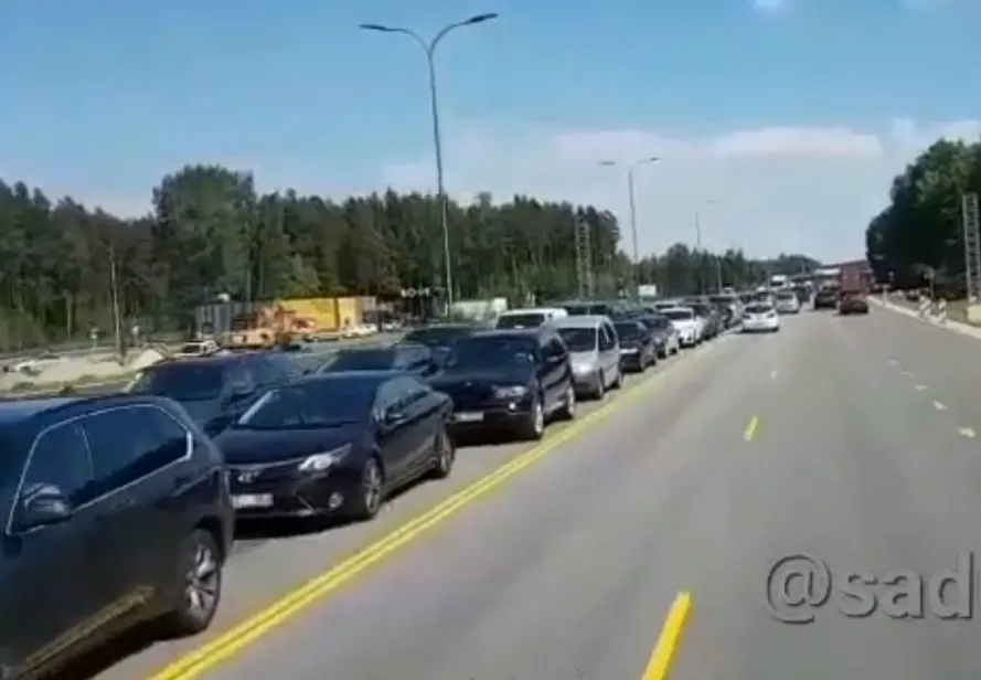 Иманта встанет в пробке: Юрмалас гатве будет закрыта на все лето