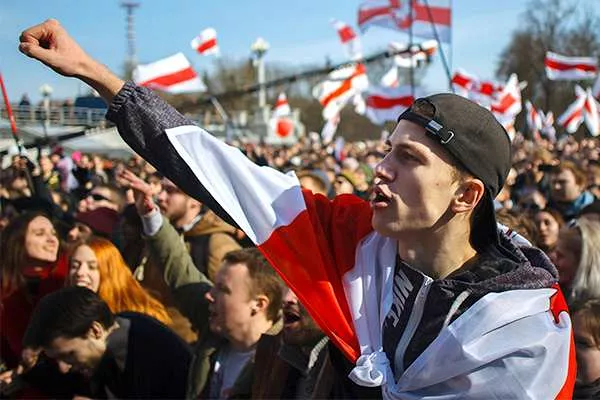 Белорусское общество созрело для перемен, а государство — нет. Конфликтов не избежать