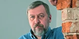 Кандидат в президенты Белоруссии прячется в Польше и критикует Латвию за мягкость