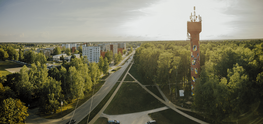 COVID-19 uzliesmojums Olainē: ievieš izmaiņas skolu un aprūpes centra darbībā