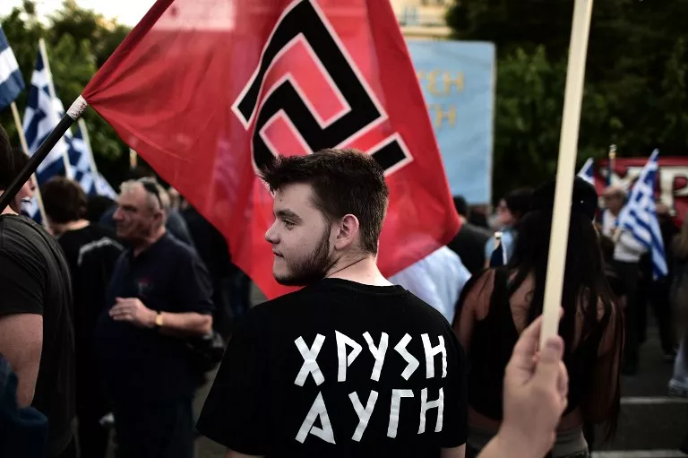 Нападения на мигрантов, убийство певца: в Греции судят нацпартию, когда-то третью по величине в стране