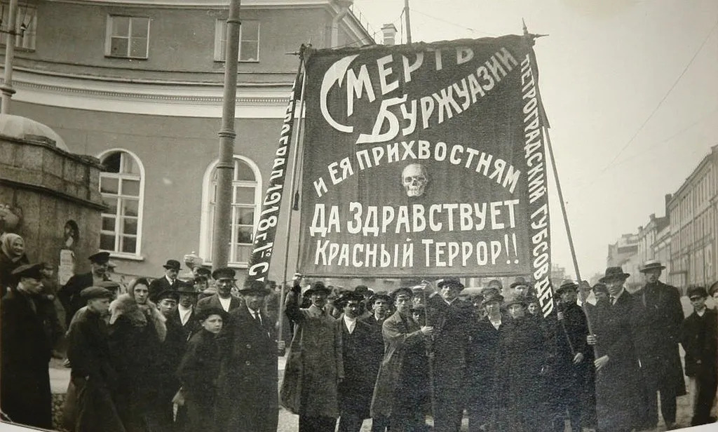 «Мы их распределим, подчиним, переварим»: как 100 лет назад в Крыму начинался красный террор