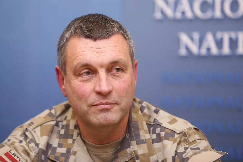 Армия будет доставлять вакцины в Латвию