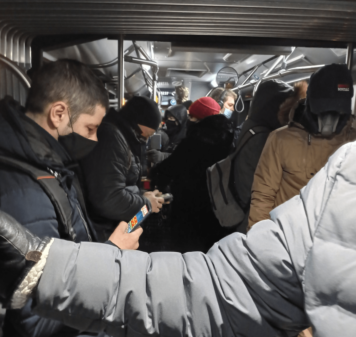 Policijai būs jānodrošina sabiedriskā transporta epidemioloģisko prasību izpildes kontrole