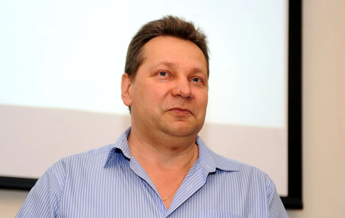 Обвинили в неуважении к женщинам: латвийский профессор потерял работу из-за «отрицания матриархата»