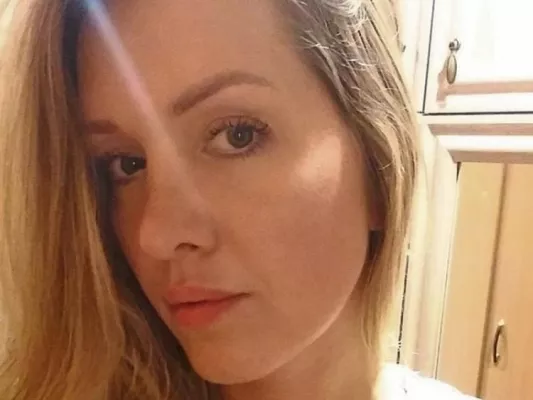 В Ирландии судят девушку из Латвии: попыталась убить поклонника из Tinder