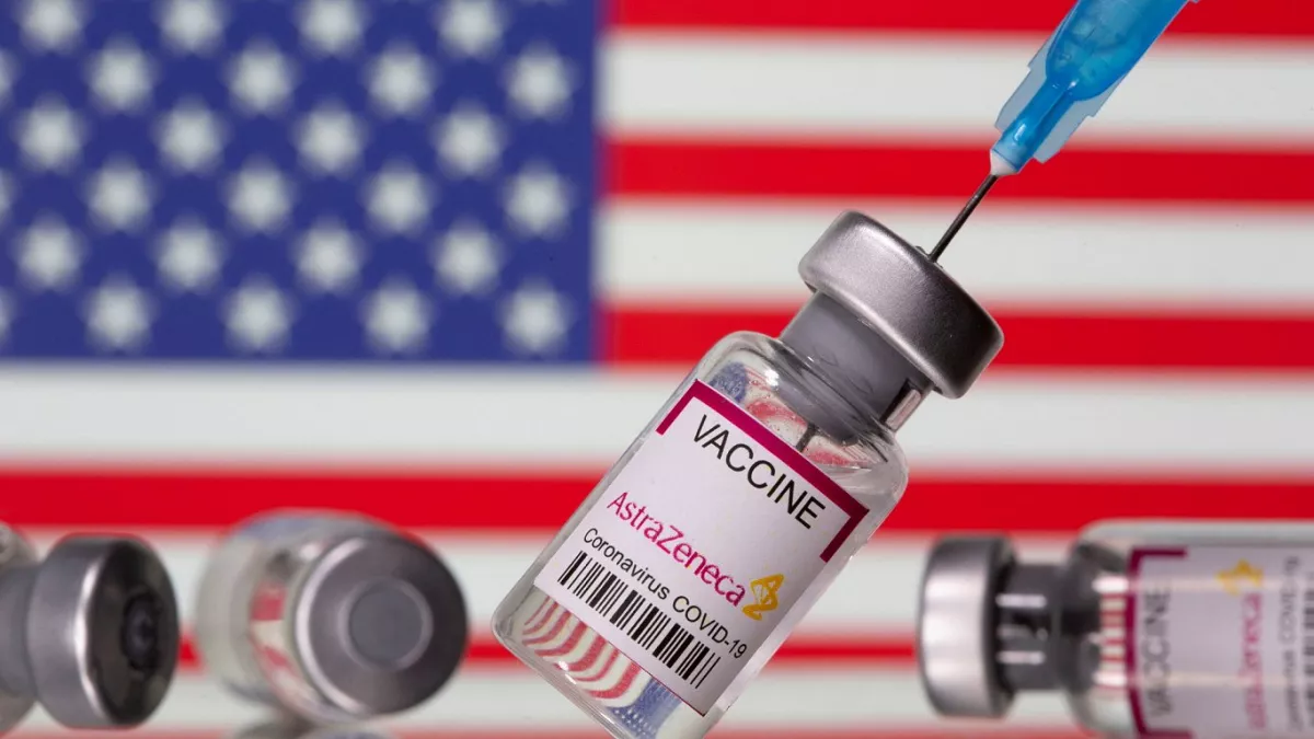 США завершили испытания AstraZeneca, которая составляет «ядро» латвийского «портфеля» — тромбозов не выявлено
