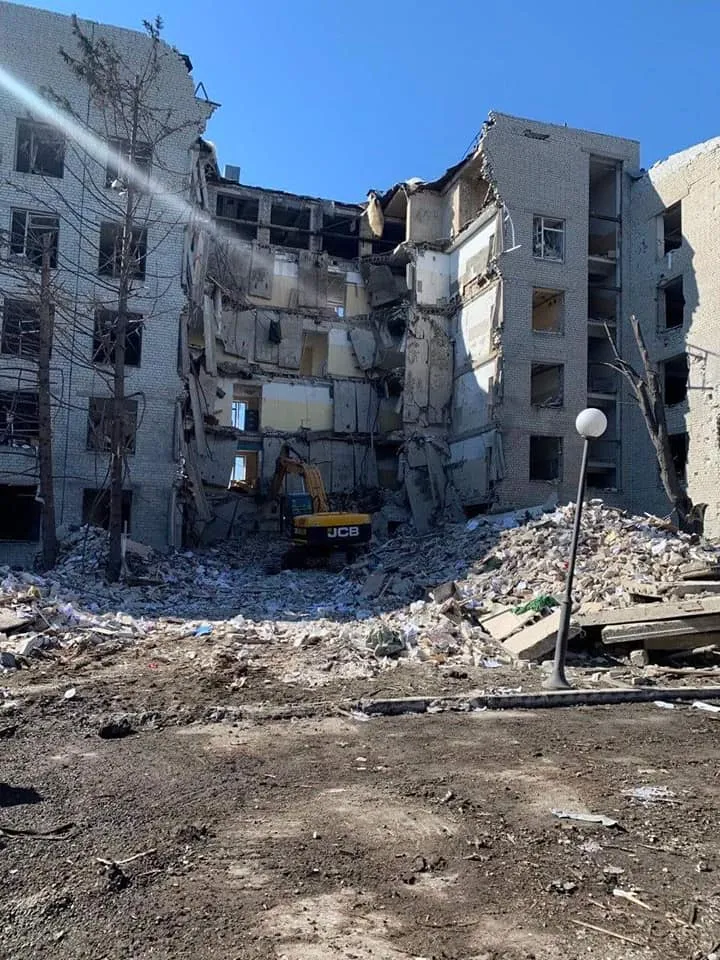 87-й день войны. Россия объявила о взятии «Азовстали» в Мариуполе. Что известно