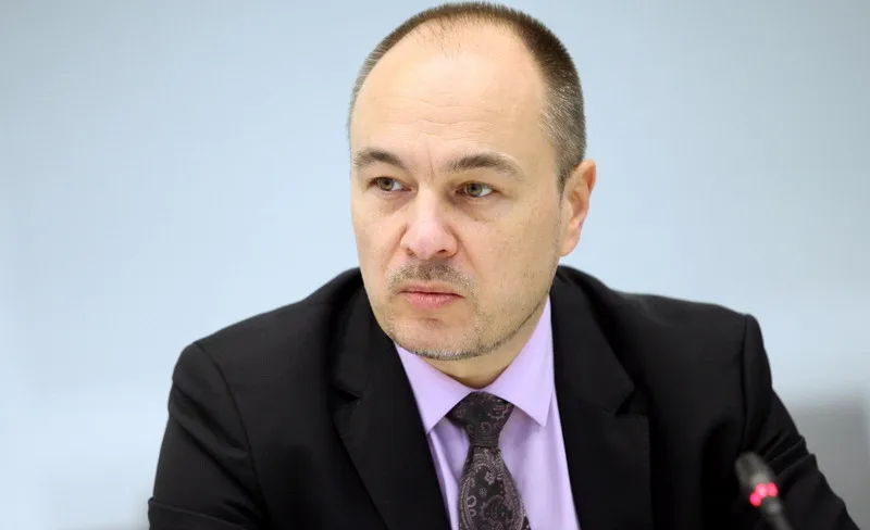 Парадниекс стал участником конфликта с продавщицей на Центральном рынке (видео)