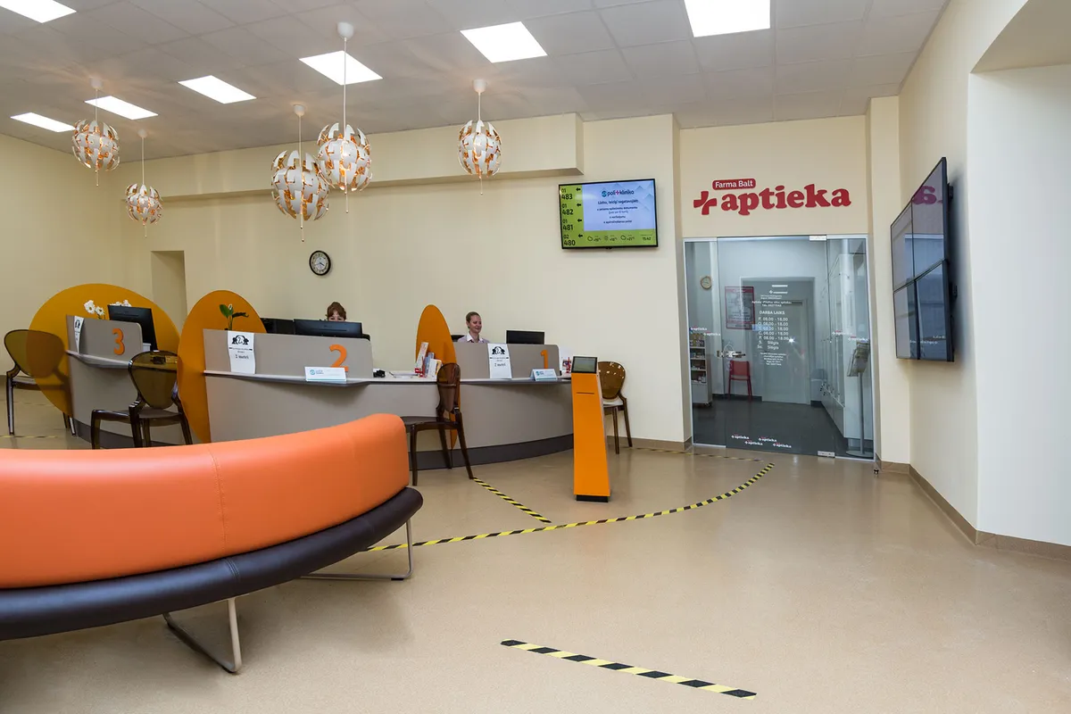 Яркий цветок VCA. Новое лицо железнодорожной поликлиники