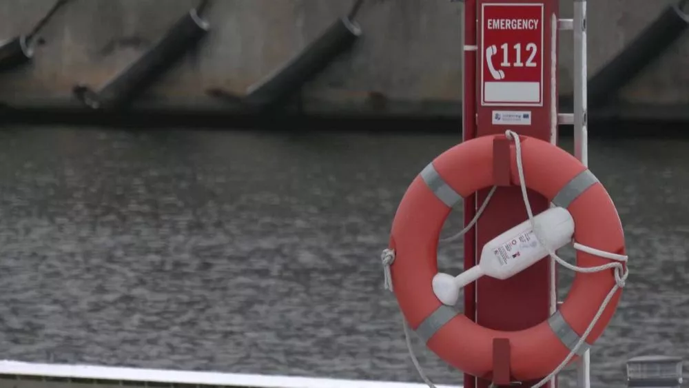 Rīgas pilsētas kanālā konstatēta nezināmas izcelsmes viela