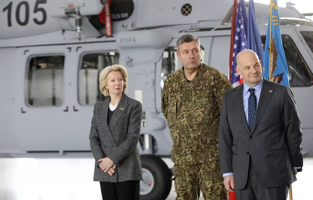 NBS komandieris Leonīds Kalniņš par helikopteriem «Black Hawk» Latvijā: «Sapnis ir kļuvis par realitāti»