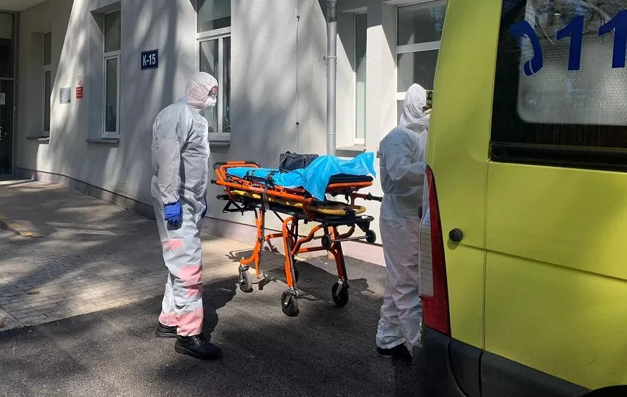 Эпизод из приемной Елгавской больницы: «Это несомненно тяжелый пациент, но тут зазвонил телефон…»