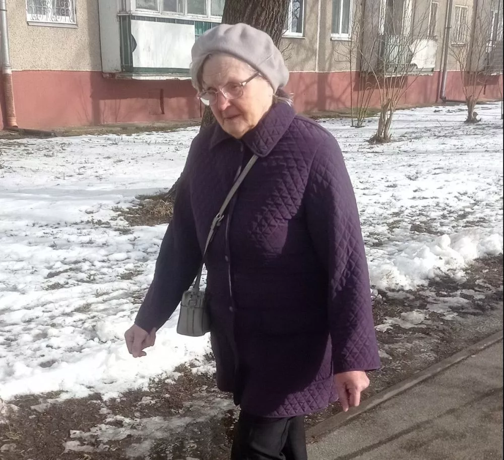 Lūdz iedzīvotāju palīdzību Ķengaragā pazudušas sirmgalves meklēšanā