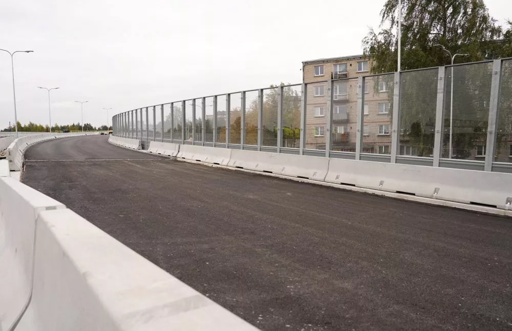 Ekspluatācijā nodots Sarkandaugavas pārvads