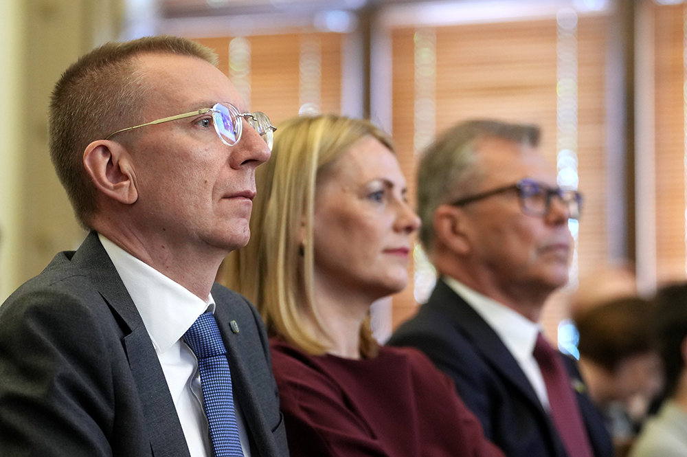No cīņas par Valsts prezidenta amatu izstājas Pinto